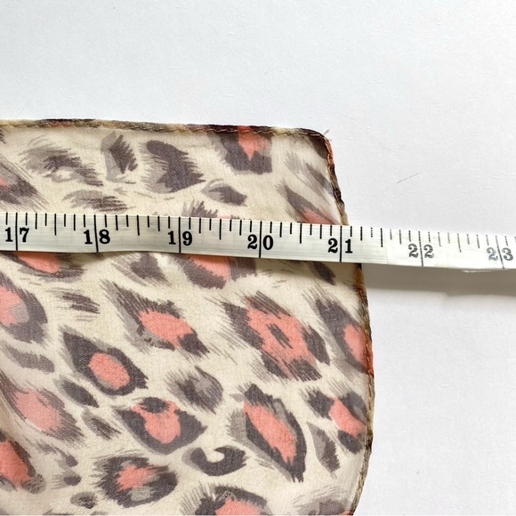 NWOT Orange & Tan Animal Print Lightweight Flowy Scarf - Picture 6 of 8